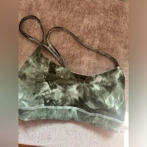 Lululemon Flow Y Bra Nulu Light Support, A–C Cup